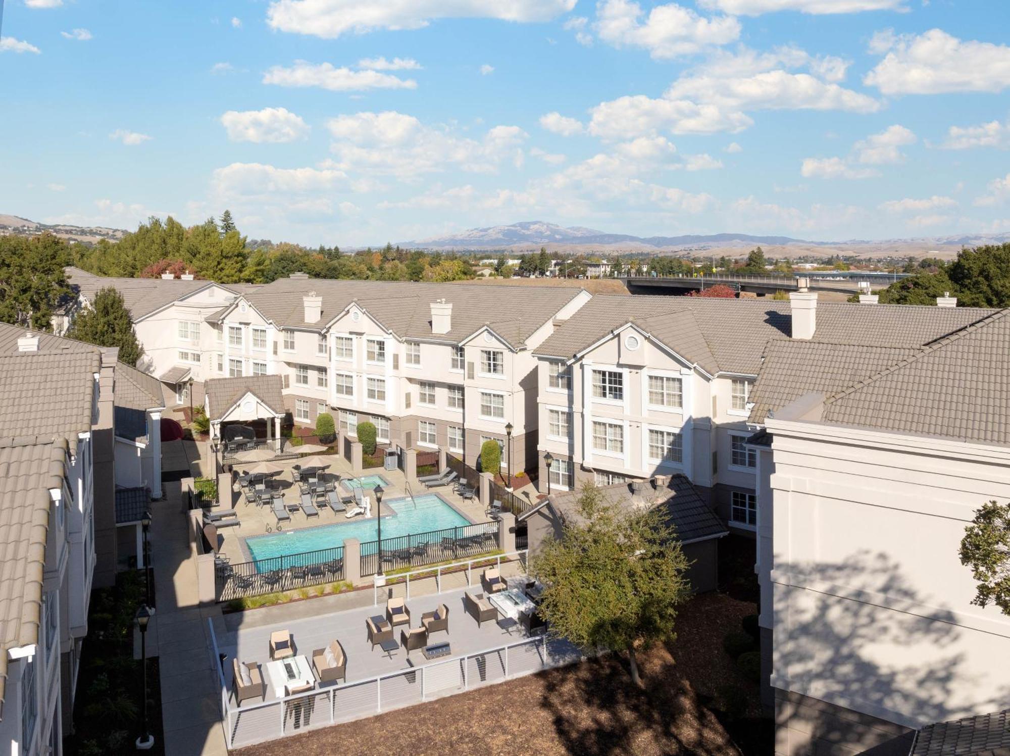 Residence Inn Pleasanton Εξωτερικό φωτογραφία